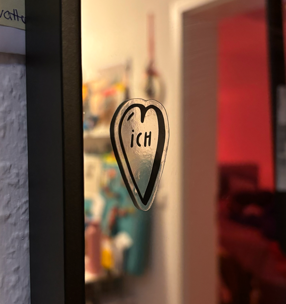 ich STICKER